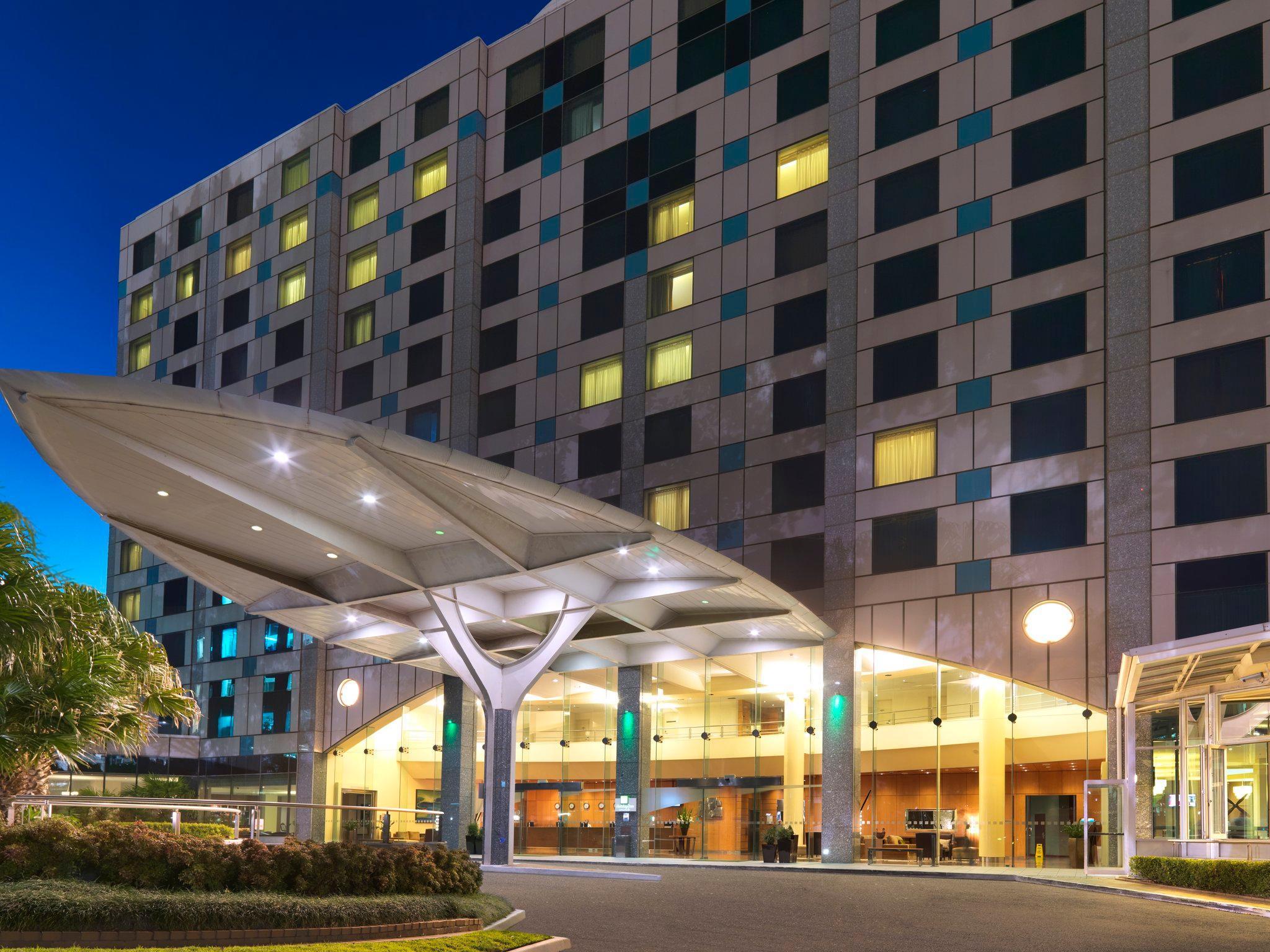 Holiday Inn Sydney Airport, An Ihg Hotel Exterior photo